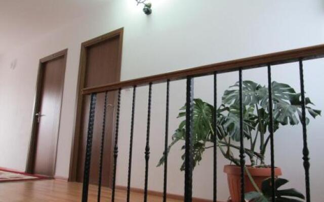 Pensiunea Casa Rada