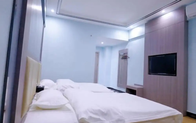 Danxia Holiday Hotel – Guest Rooms – Hezhou