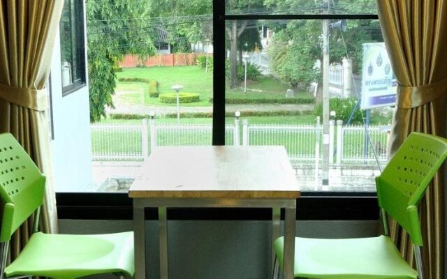 City Ratsada Apartment