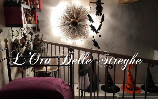 L'Ora delle Streghe Charme and Design b&b