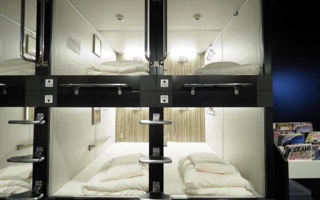 Leo Yu Capsule Hotel Nishifunabashi