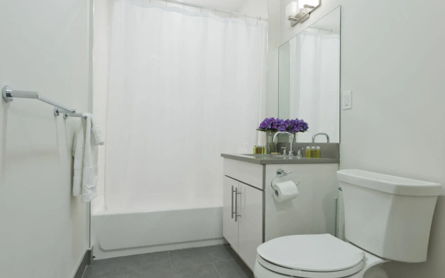 Chic 3BR in Lower Roxbury by Sonder