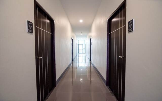 Maneetham Residence