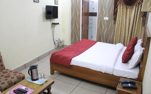 Collection O 30858 Hotel SP ROOMS