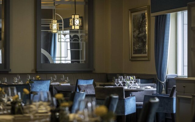 The College Green Hotel Dublin, Autograph Collection