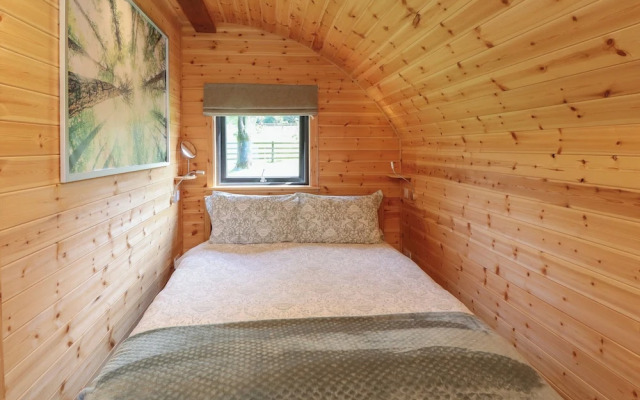 Dryfe Lodge
