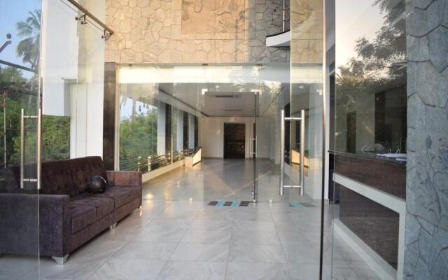 White Pearl Residency