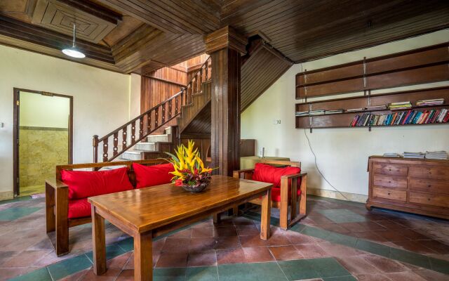 Lakeview Eco Lodge