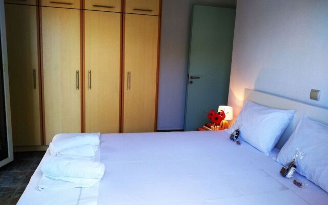 Alekos Beach Houses-Caretta