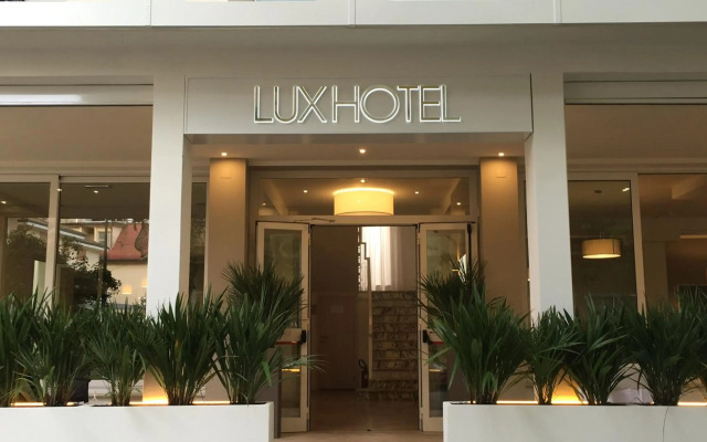 Lux