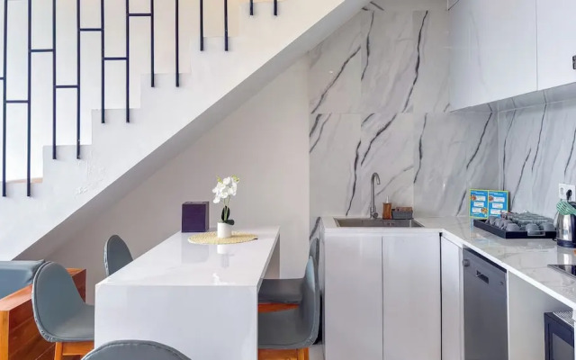 Seminyak Loft 360 Bali