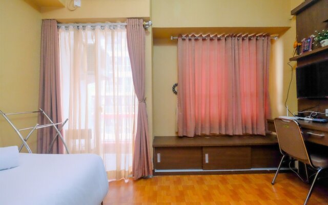 Comfortable Studio Apartment at Taman Melati near Universitas Indonesia
