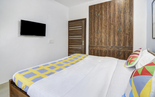 Oyo 81017 Collection O Elegant Stay