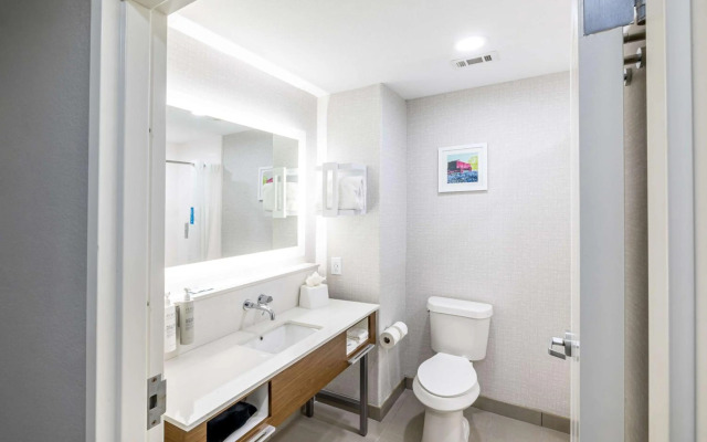 Hampton Inn & Suites Cleburne