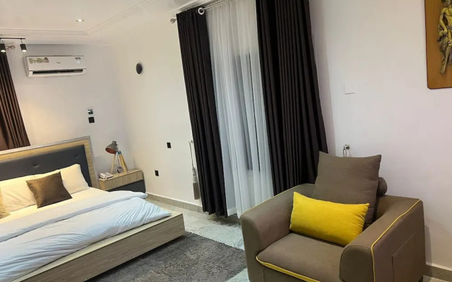 De Loccville Place