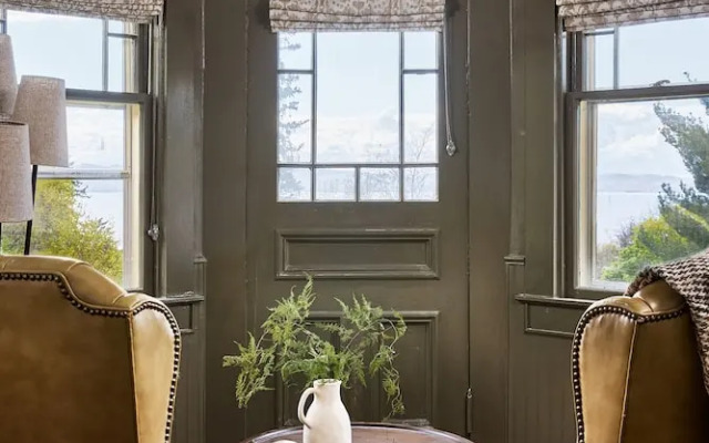 Blind Tiger Burlington