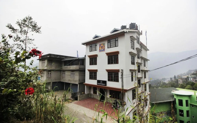 OYO 11630 Temi Residency