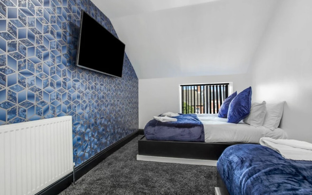 Mixies Manor Sasco Apartments