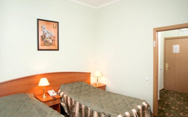 Tourist Hotel