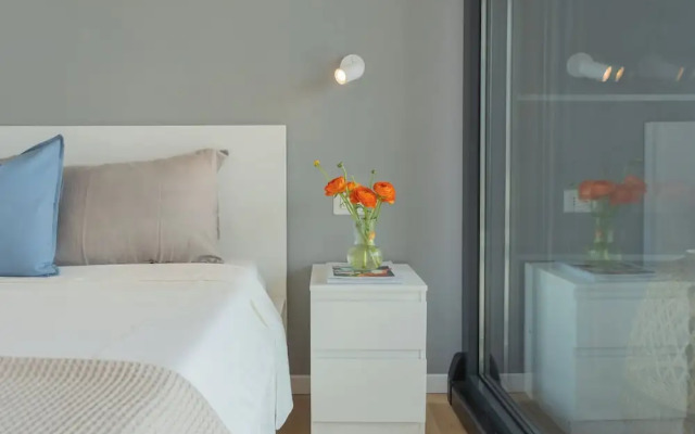 Residenza Maxim With Pool by Rent all Como