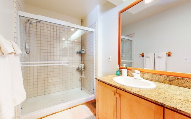 Snowcreek V #784 2 Bedroom Condo by RedAwning