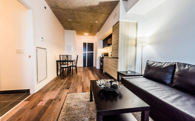 Gladstone Suites - Toronto Central
