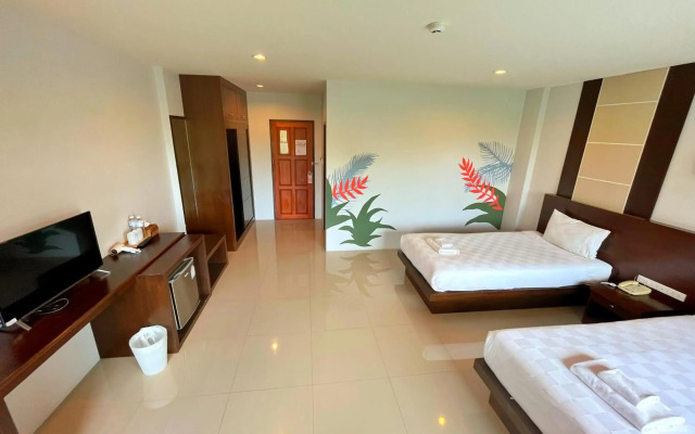 Peak Boutique City Hotel