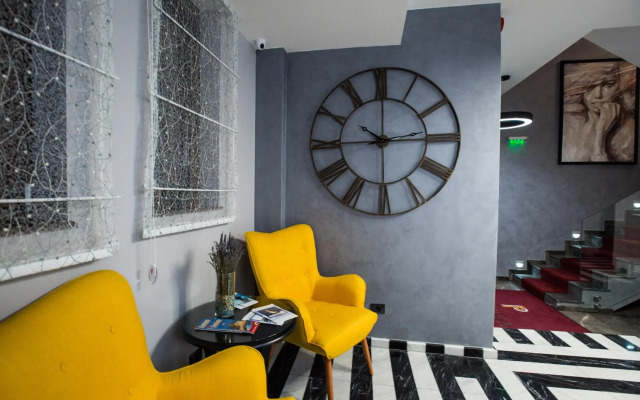 Peninsula Boutique Hotel