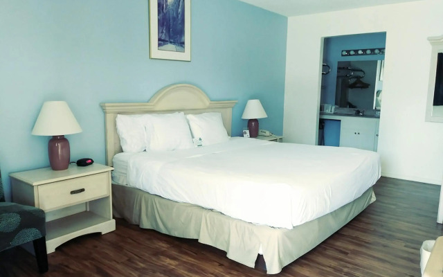 Victoria Palms Inn & Suites