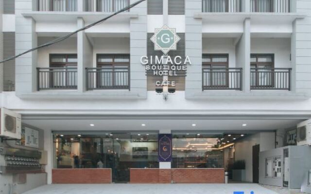 Gimaca Boutique Hotel & Cafe by RedDoorz