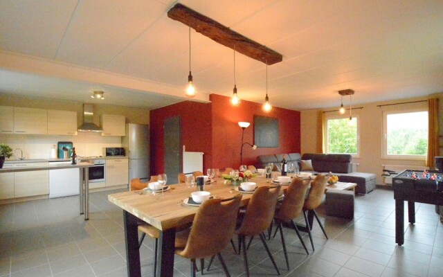 Elegant Child Friendly Villa in Berismenil near Forest