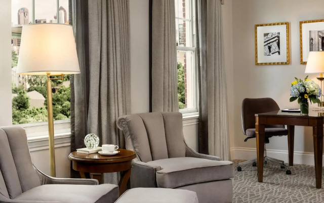 Warwick Melrose Dallas