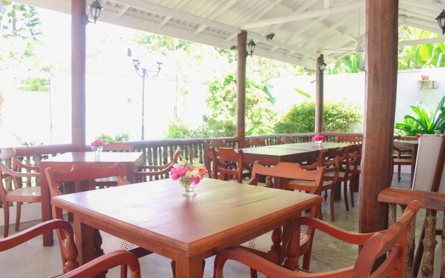Blue Eyes Inn