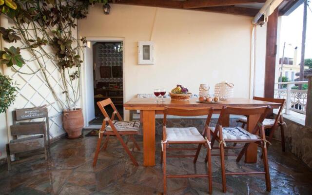 Arch Villa