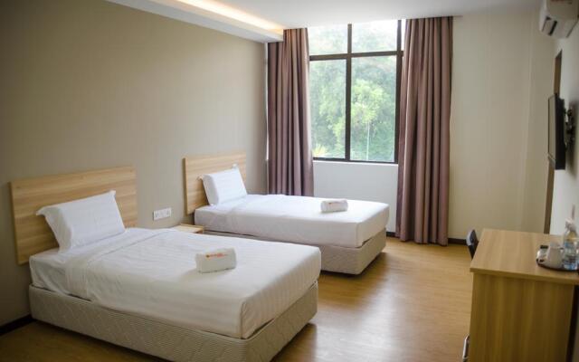 1 Orange Hotel Sungai Buloh