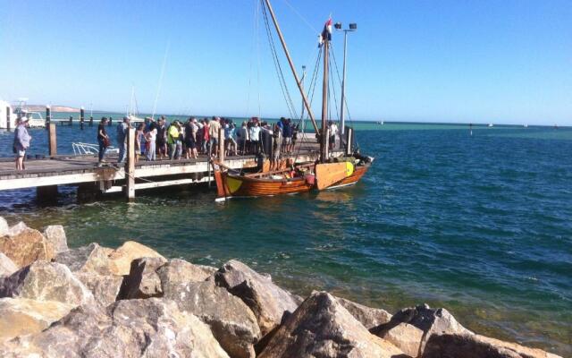 Caretakers Cottage Budget Accommodation