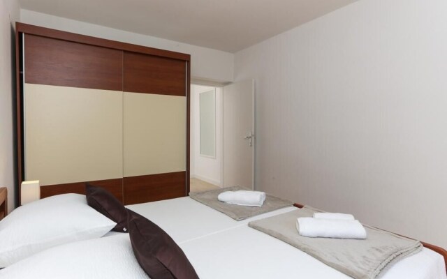 Apartments Ambience