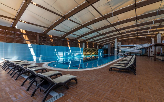 Adenya Hotel & Resort