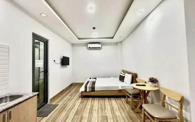RedDoorz The Jade Hotel Than Nhan Trung
