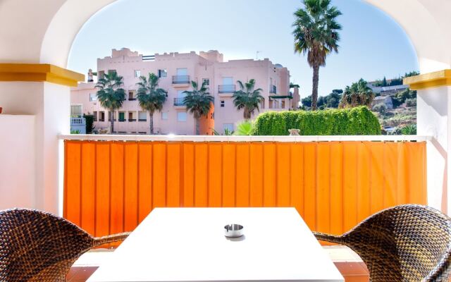 Apartamentos Turísticos Almoraide