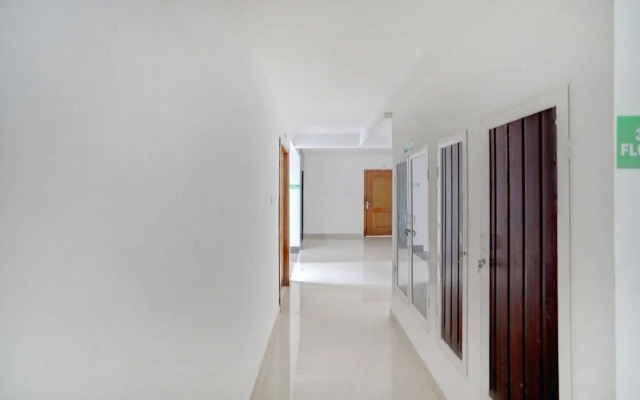 OYO Home 15660 Modern 1BHK