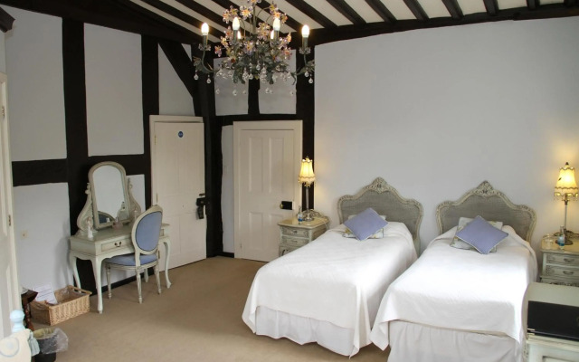 Dunsley Hall Hotel