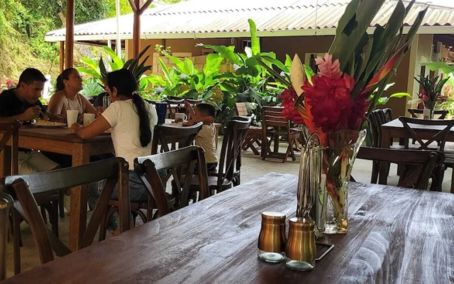 PromisedLand Tayrona Cabins