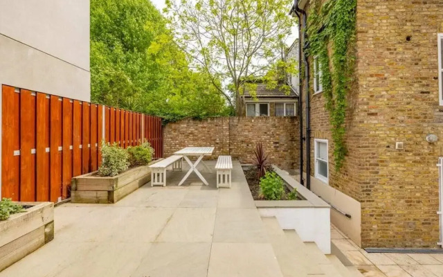 The Hackney Secret - Stylish 2bdr House With Garden, London