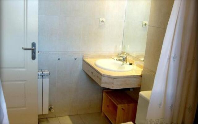 Apartamentos Cinco Rosas