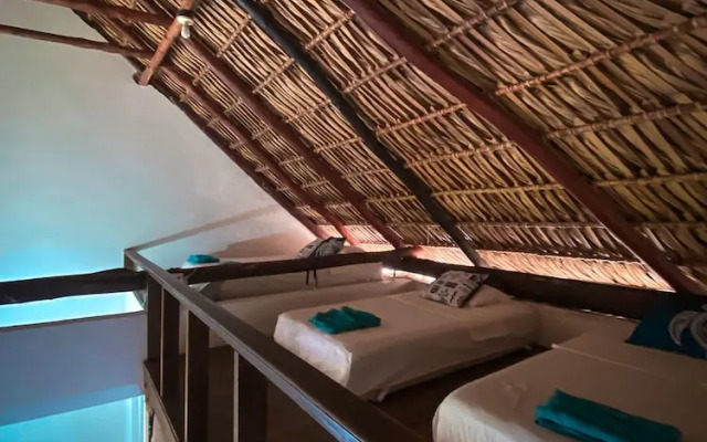 Hotel Maya Jade