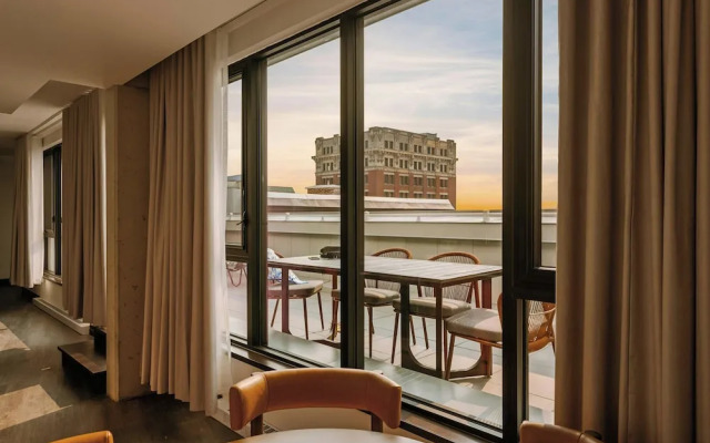 Sonder by Marriott Bonvoy Lambert Apartments Old Montreal