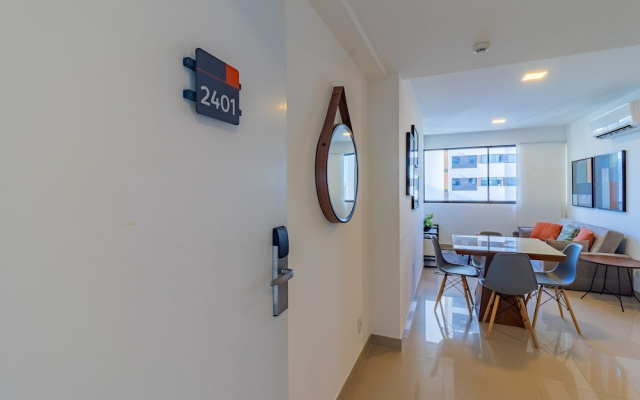 Beach Class Boa Viagem #2401 - Apt by Carpediem