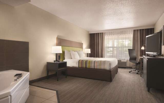 Country Inn & Suites by Radisson, Cottage Grove, MN