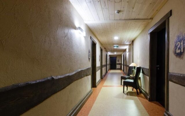 Agate Hotel